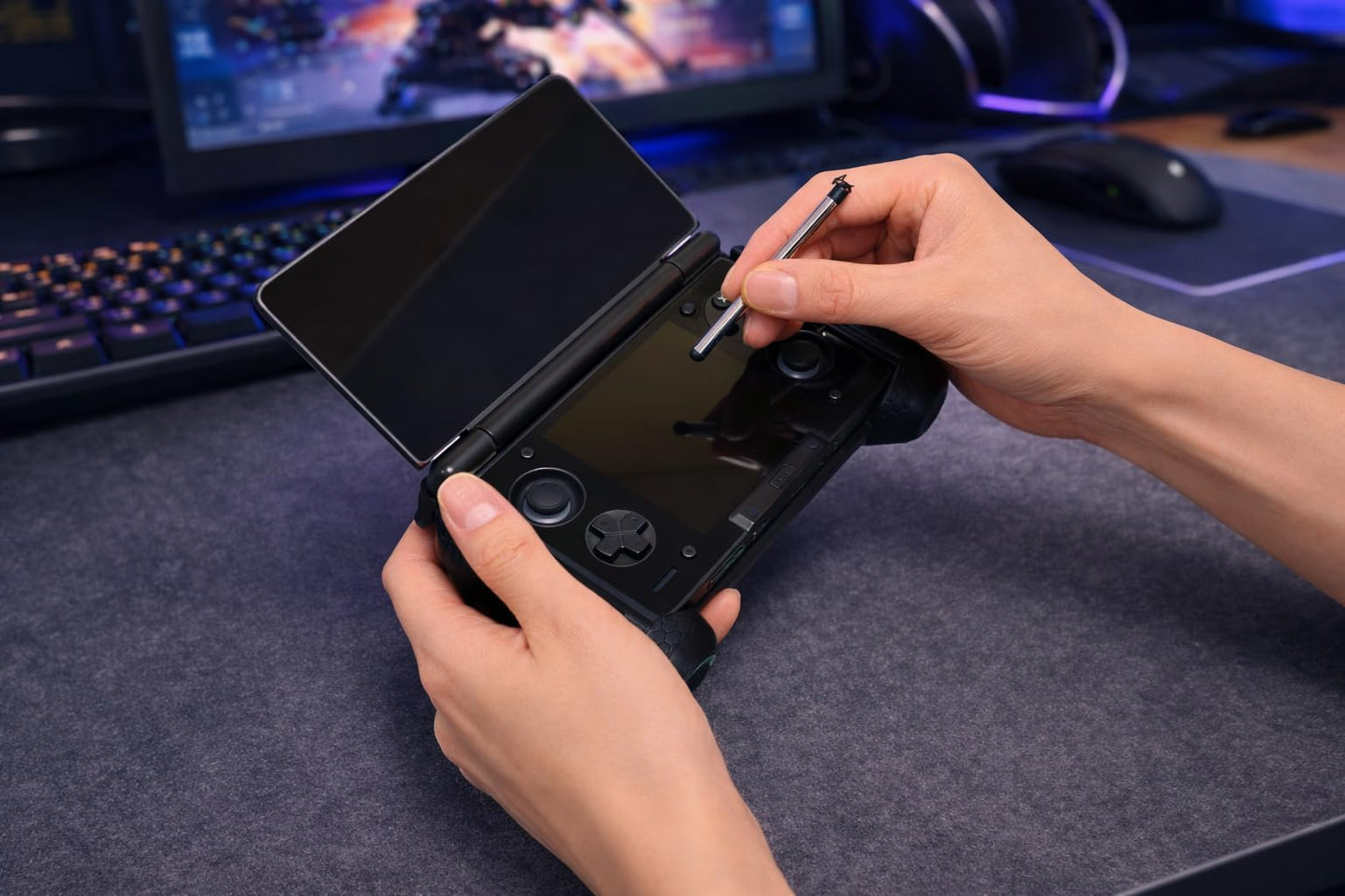 AYN Thor Compatible Ergonomic Grip with Stylus Holder - Includes Extendable 4 inch Stylus & Snap-on Trigger Upgrade - Thor Grip with Foam Inserts - Made in USA