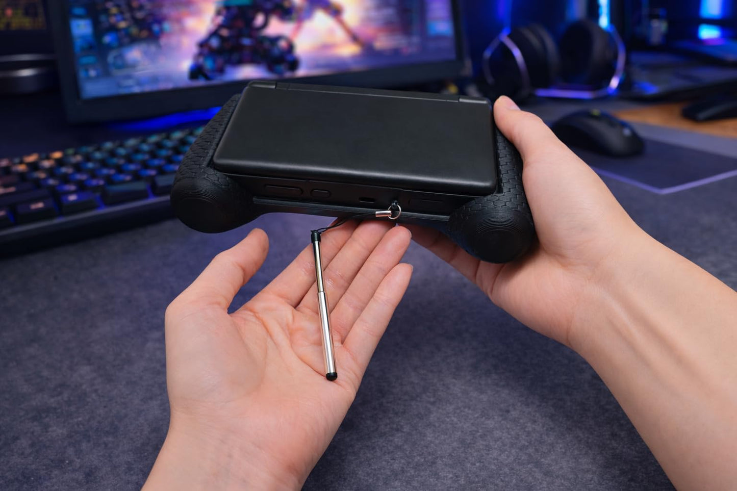 AYN Thor Compatible Ergonomic Grip with Stylus Holder - Includes Extendable 4 inch Stylus & Snap-on Trigger Upgrade - Thor Grip with Foam Inserts - Made in USA