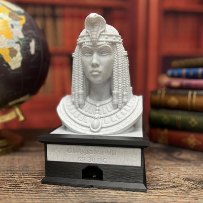 Cleopatra VII - Talking Busts - Plastic Collectible Toy - Press The Button for a Quote or Fun Fact