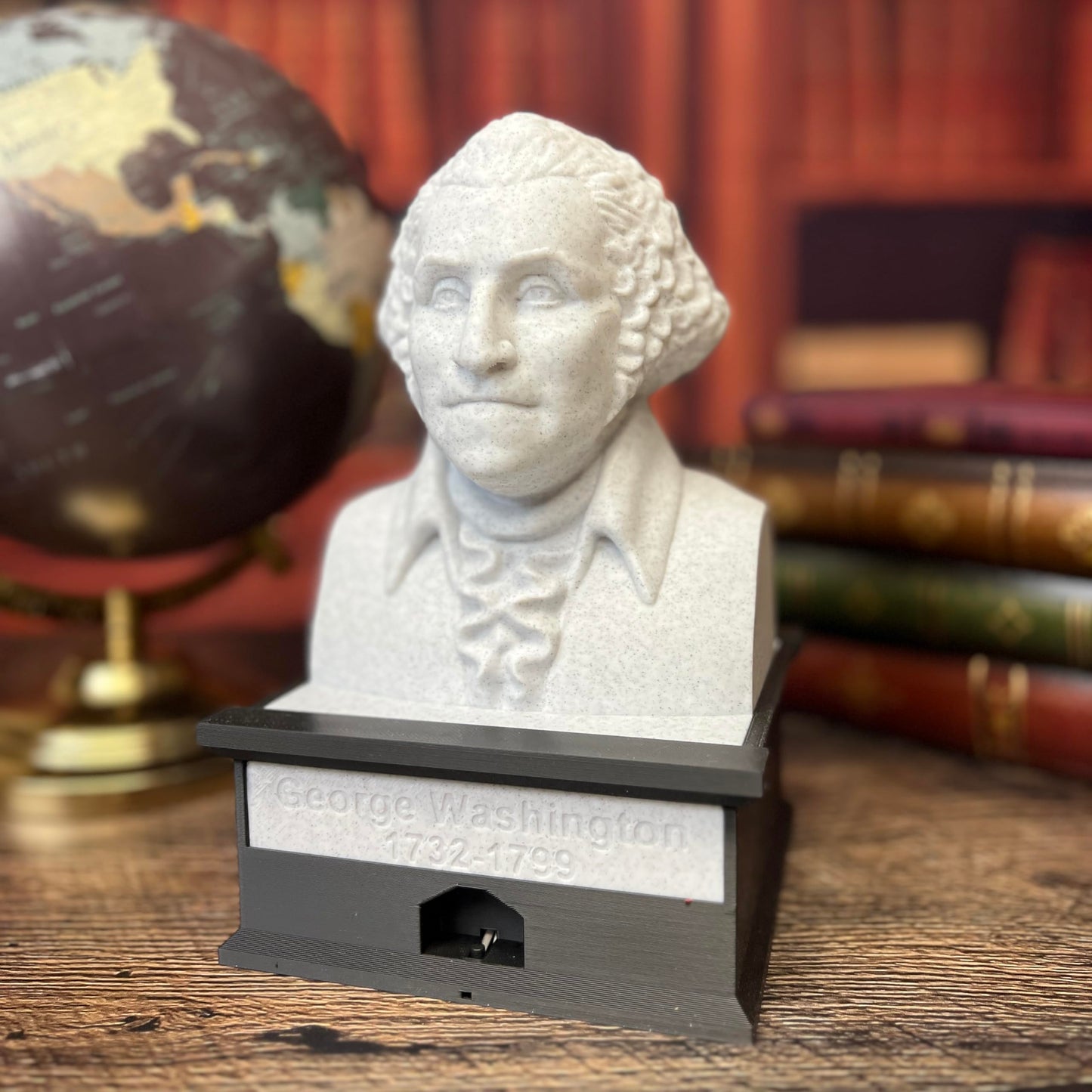 George Washington - Talking Busts - Plastic Collectible Toy - Press The Button for a Quote or Fun Fact