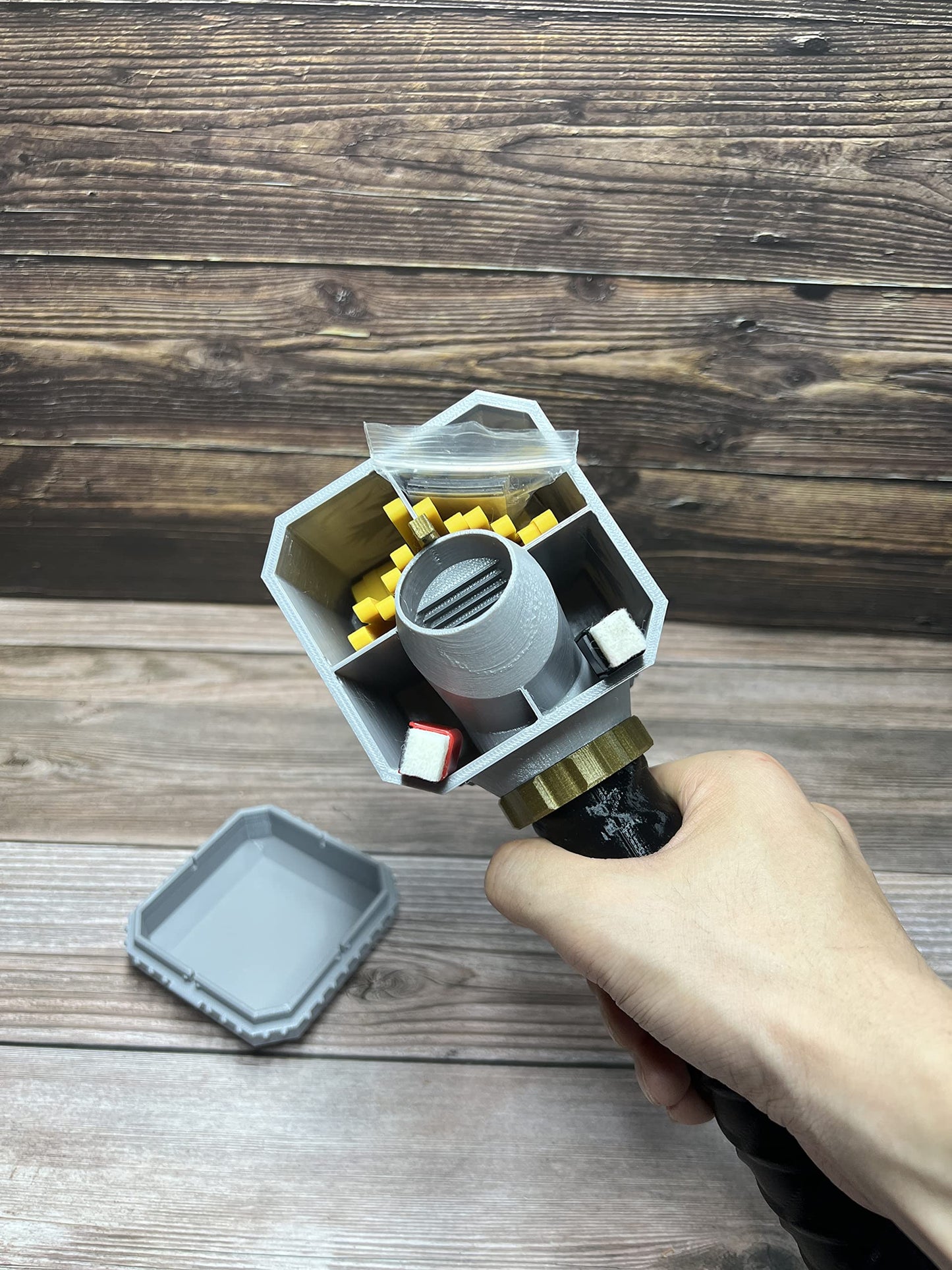 Initiative Tracker Upgrade - (Hammer Dice Tower Not Included) - (Random 7Pcs D20 Dice Set Included) - Dice Holder - Dice Roller - Tabletop RPG - DND