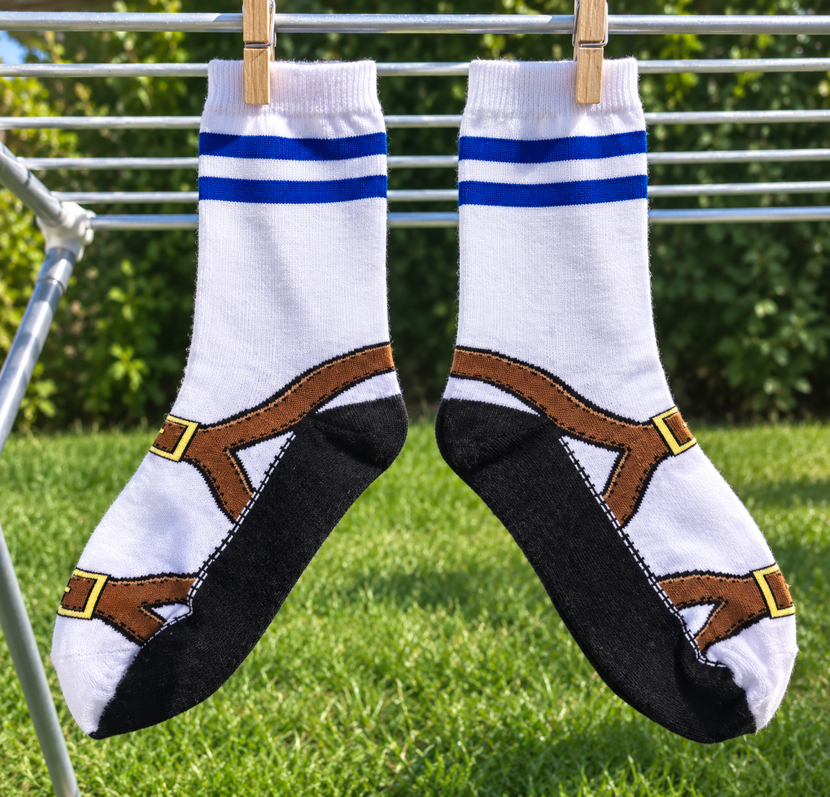 Socks and Sandals - Looks Like You are Wearing Sandals with Socks - Fashion Faux Pas or Pinnacle of Fashion? - Design Woven & Machine Washable - Funny Silly Joke Socks - Sandal Socks